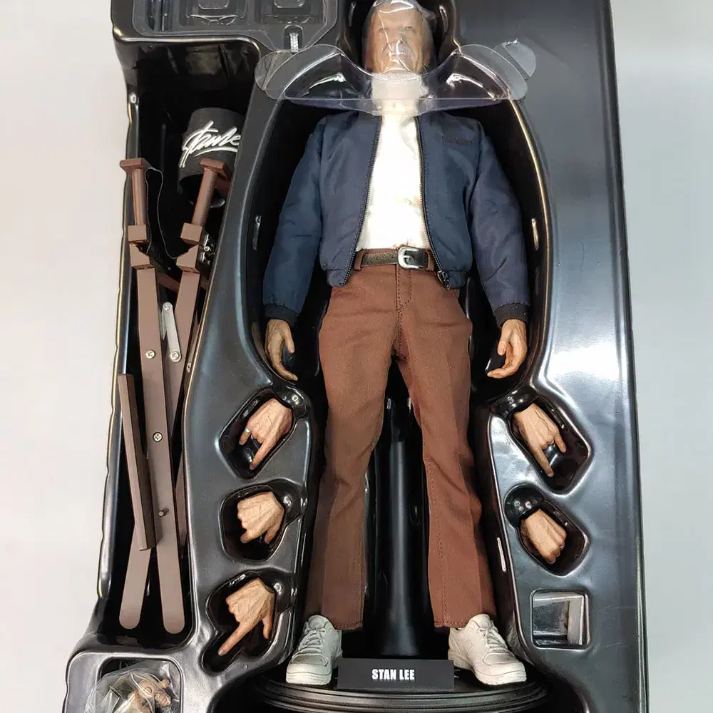 핫토이 MMS327 스탠리 Hot Toys Stan Lee