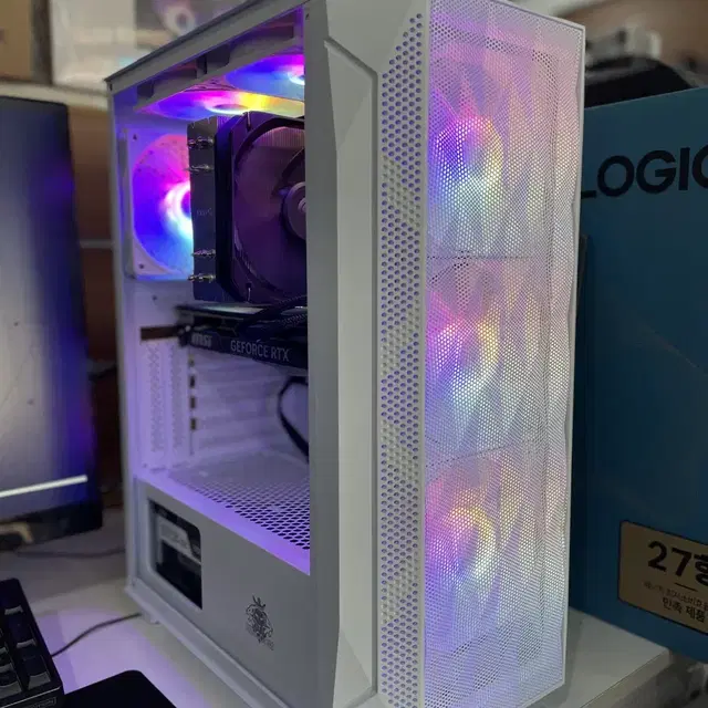 (급처) 라이젠 7800XD RTX 4070S