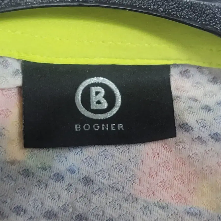 BOGNER 보그너 남성 나일론 스판 반팔 카라티