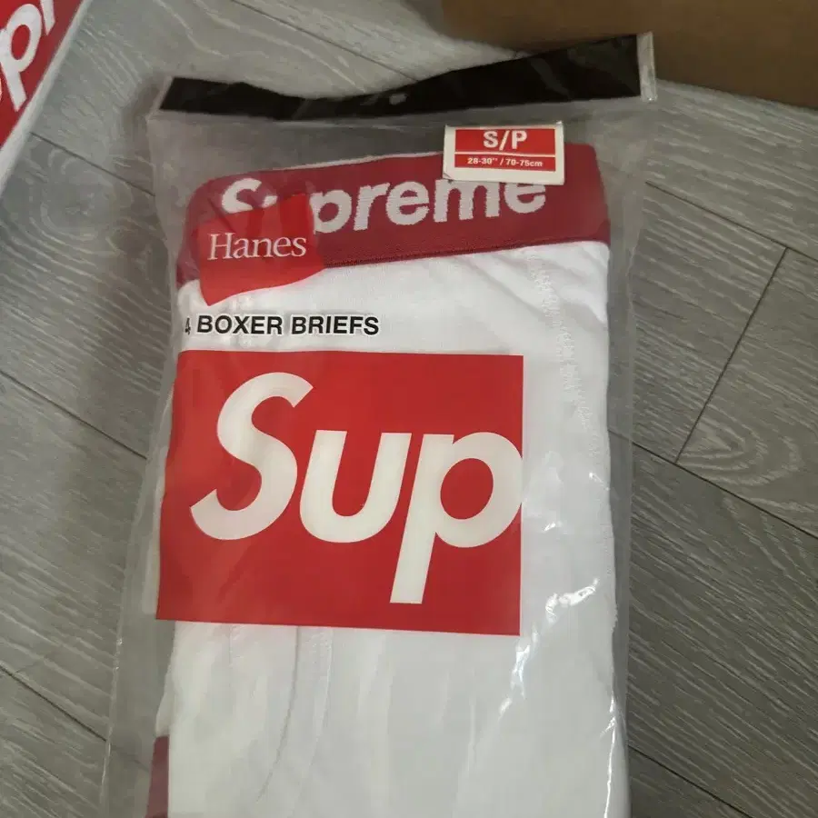 Supreme 슈프림 박서 브리프 화이트 S