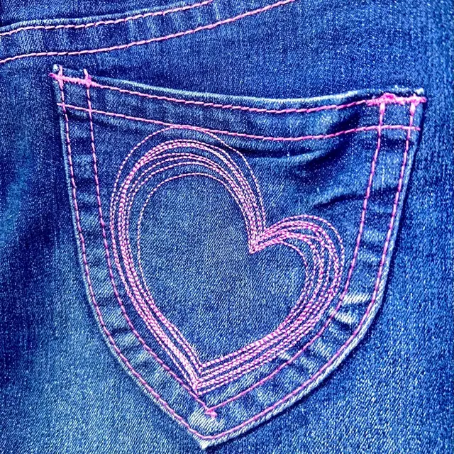 하트 포인트 스커트 Heart In My Pocket Skirt