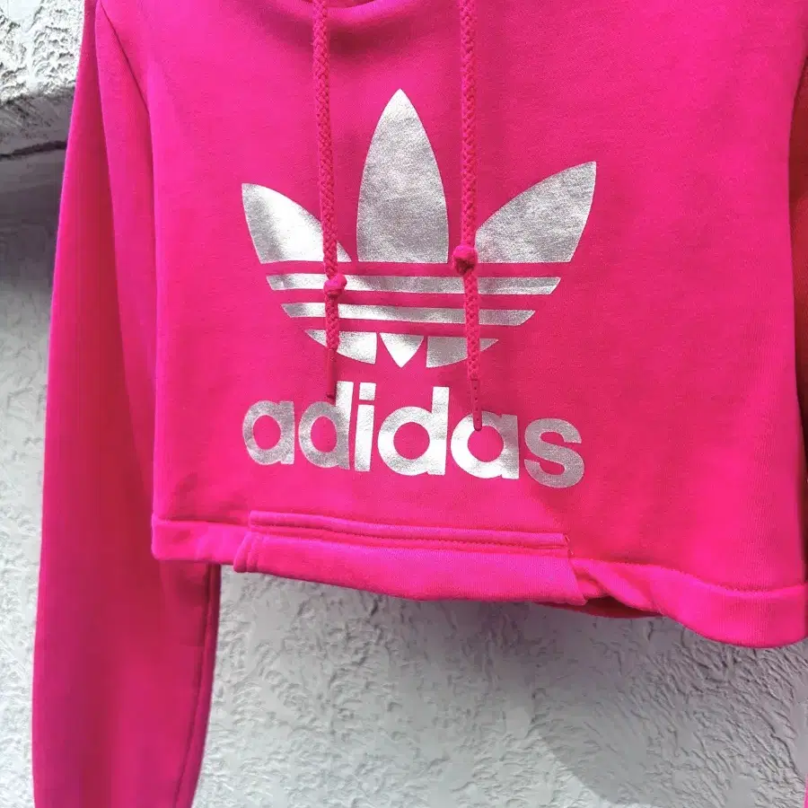 아디다스 크롭 후디 ADIDAS Original Hoodie