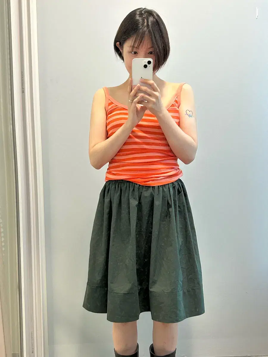 Banded Midiskirt