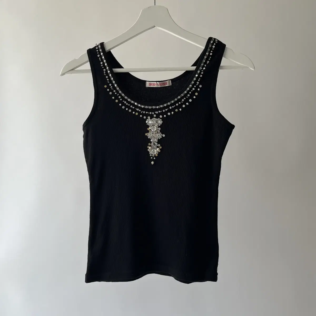 BODY JENIE beads tank top