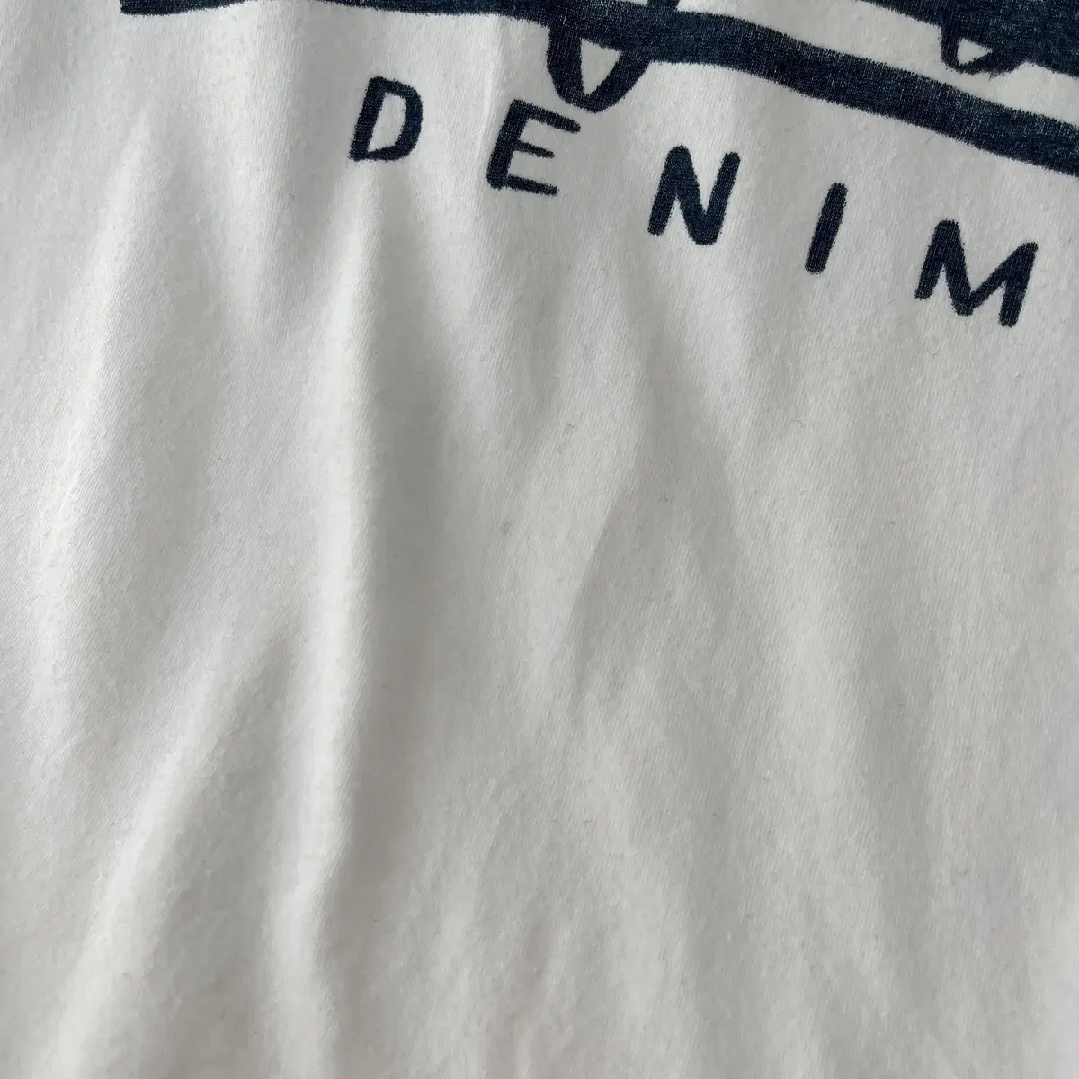 TOMMY HILFIGER denim logo T-shirt