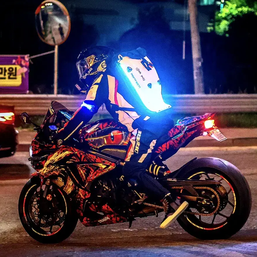 CBR650R 21년식 익실풀배기 소음기탈거 구변완 풀데칼