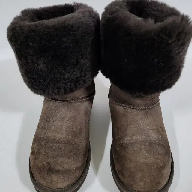 UGG 어그 오스트레일리아 브라운 부츠 250 s178