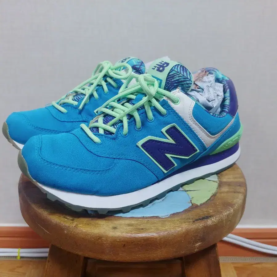 235 / NEWBALANCE (뉴발란스) 정품 여성 574 운동화