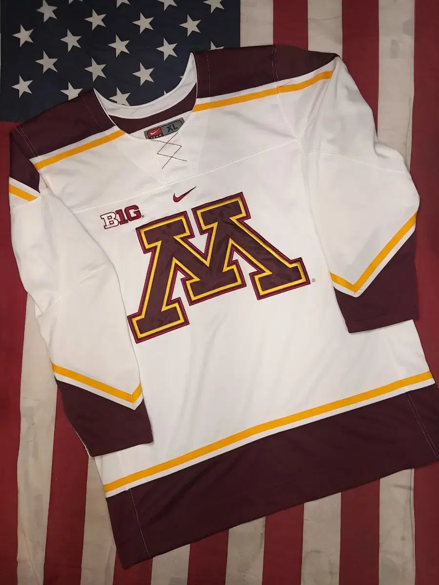 SpecialA Original Nike Minnesota Hockey Jersey