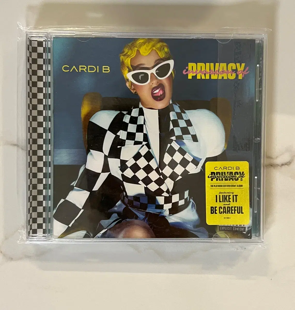 Cardi B invasion of privacy 카디비 정규1집 cd