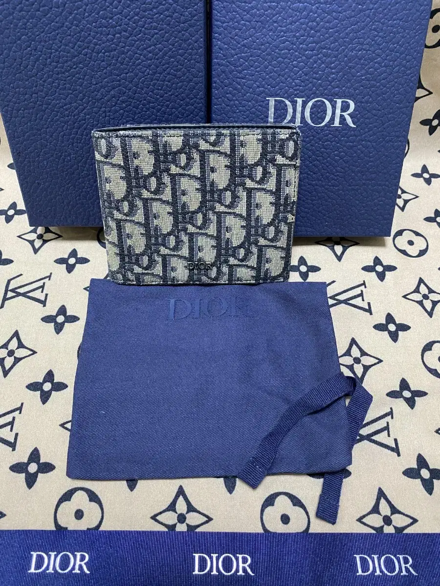 Dior Oblique Wallet Beige