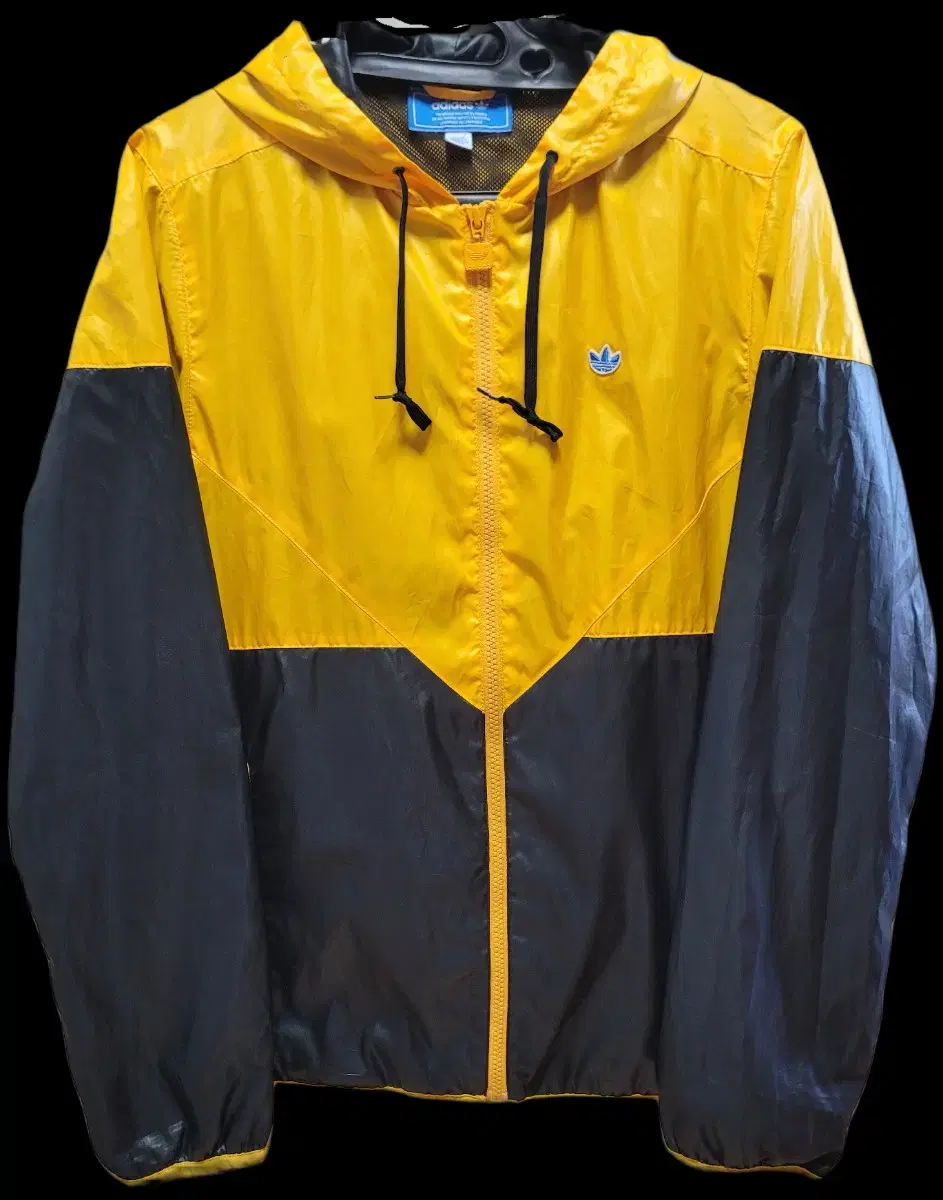 [95.M]Adidas Originals Lightweight Windbreaker Jacket for sale