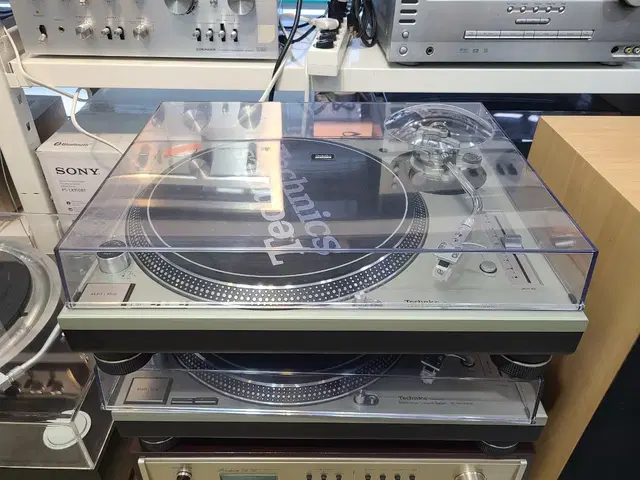 테크닉스 SL-1200MK3D 턴테이블