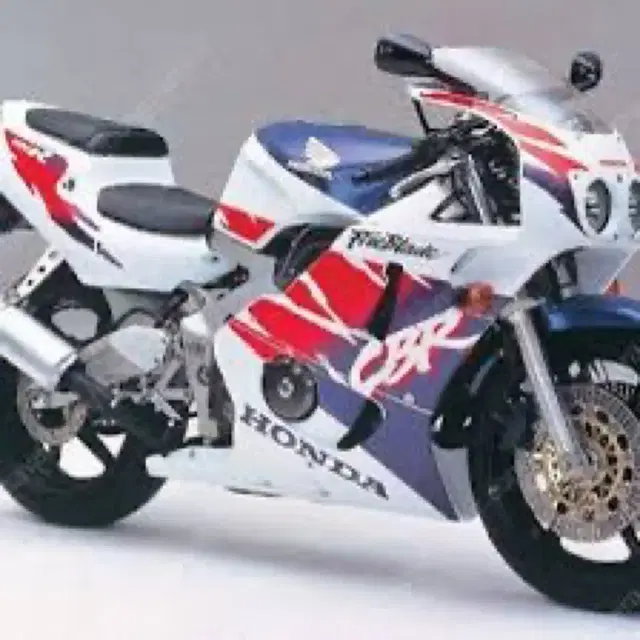 CBR400RR NC29 백장미 카울 정품 구해 봅니다