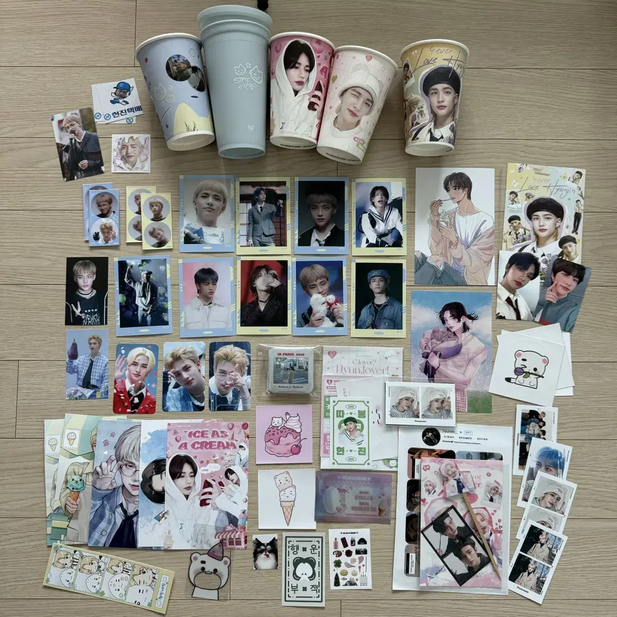 Straykids hyunjin unofficial goods hwang hyunjin photocard Paper Cup Shankar (Unofficial Set B)