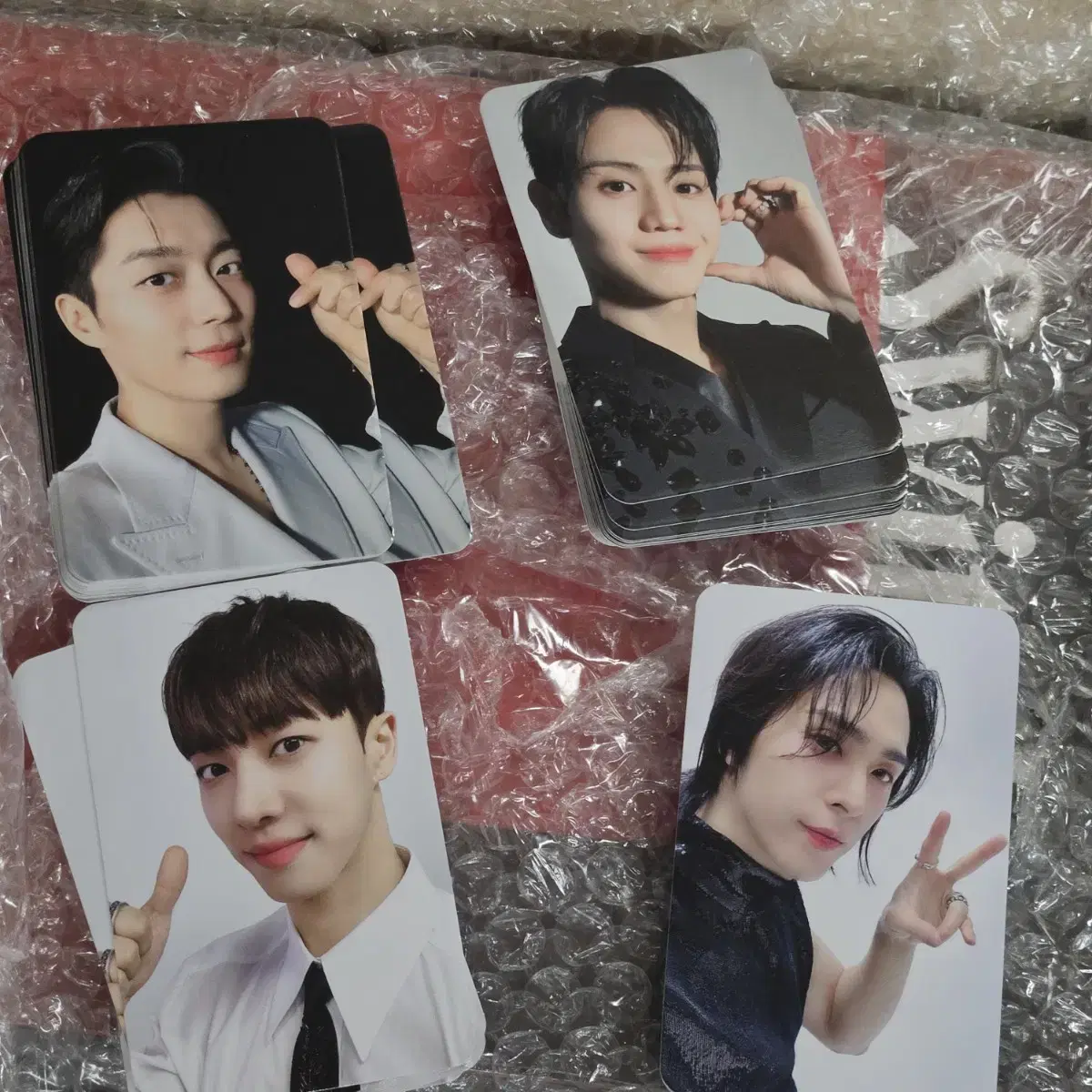 Highlight apple music offline unreleased photocard Sell the set