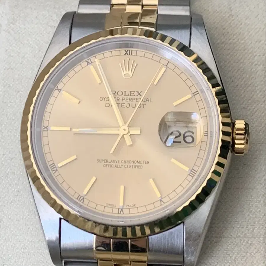 [폐업 세일] Rolex Datejust 데이저스트 콤비 16233