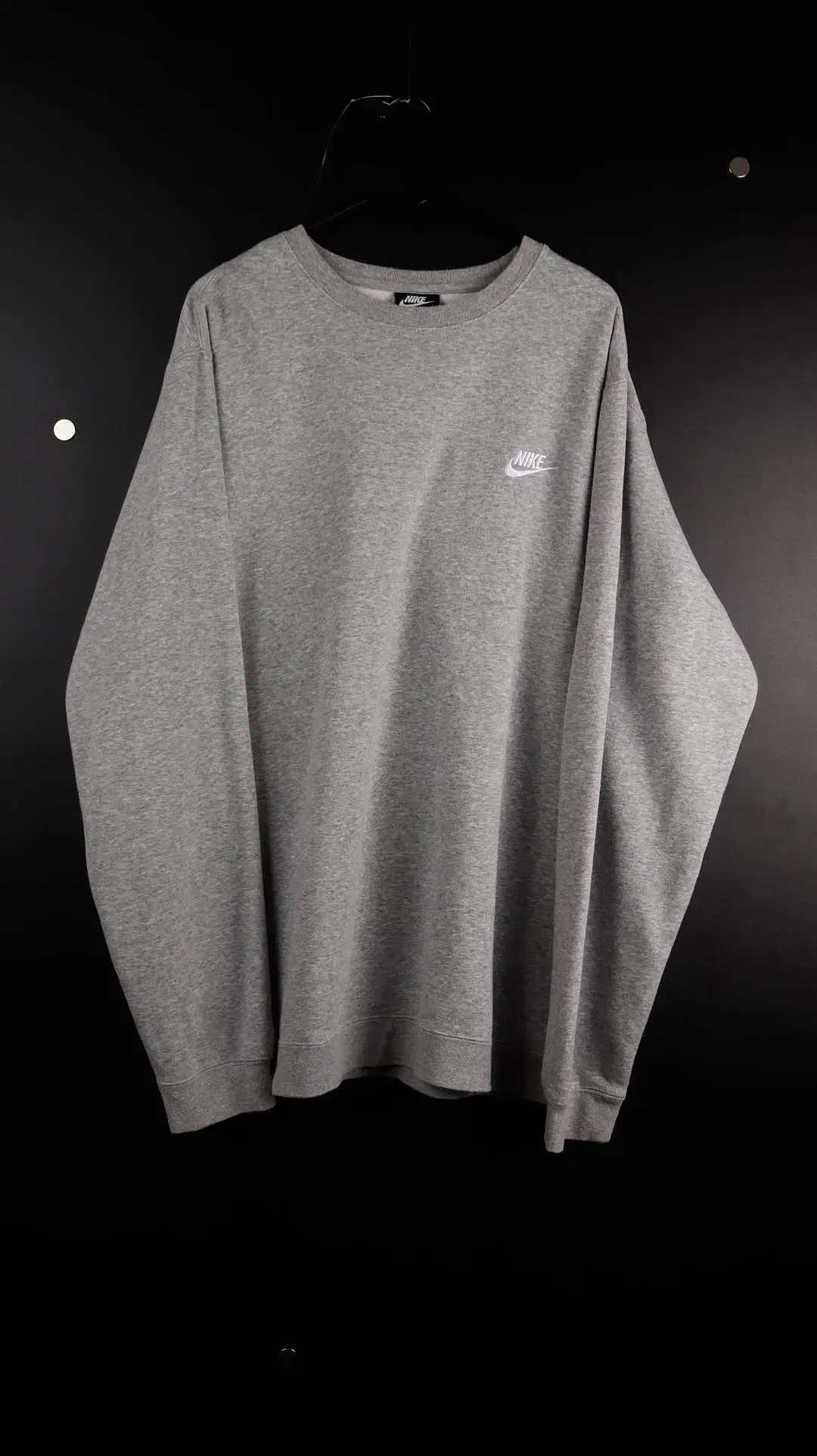 [L]Nike Plain Solid T-Shirt