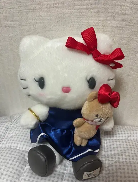 Hello Kitty Japan Universal Doll