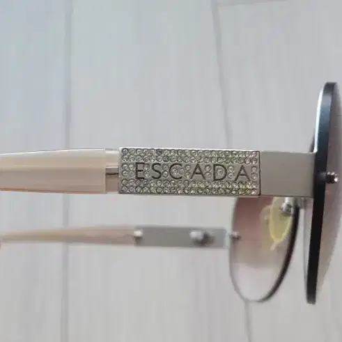 ESCADA