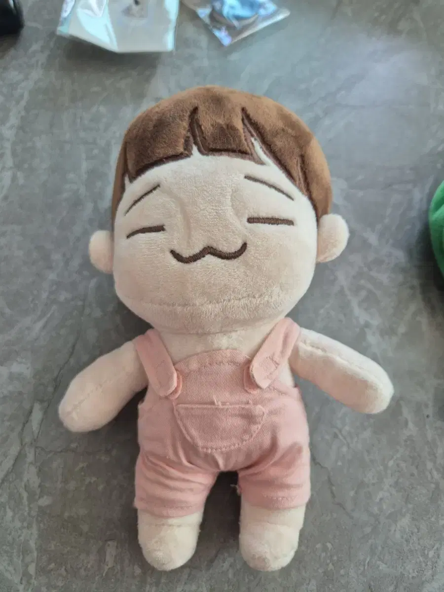 exo chen,baekhyun dolls for sale