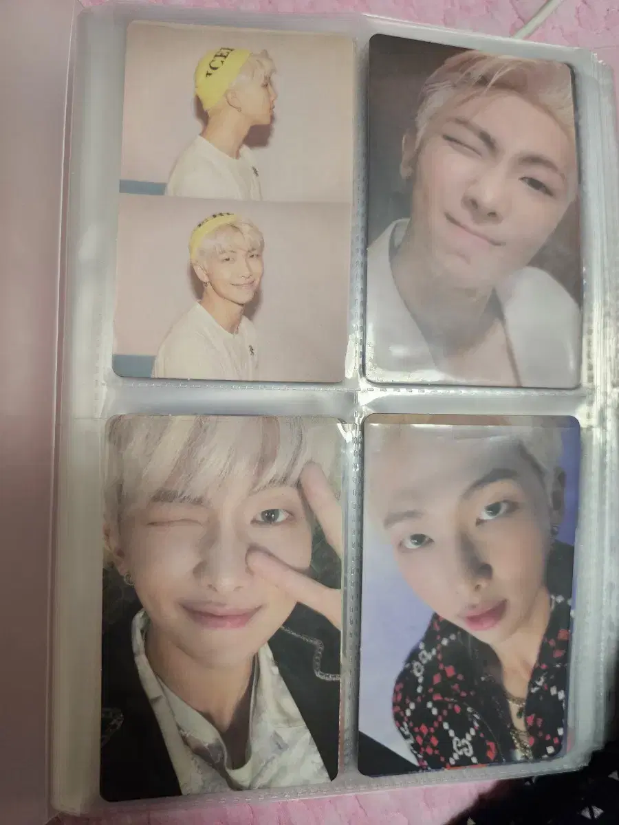 I wts a photocard for BTS's album.