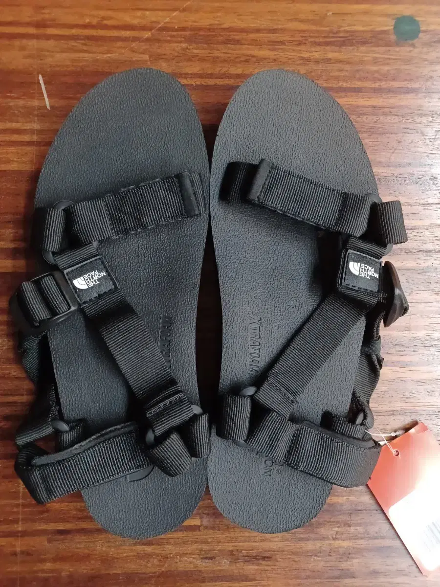 The North Face Ultra Stram Sandles 270