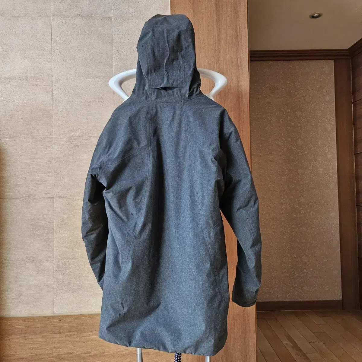 아크테릭스 RADSTEN PARKA