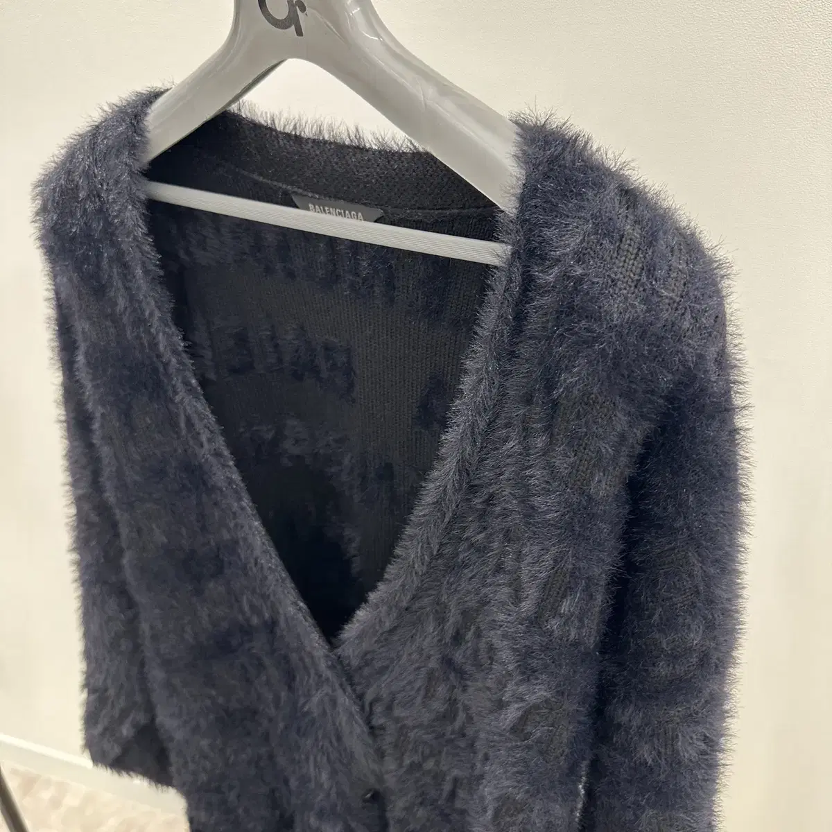 발렌시아가 모피 가디건 Furry Cardigan 769146