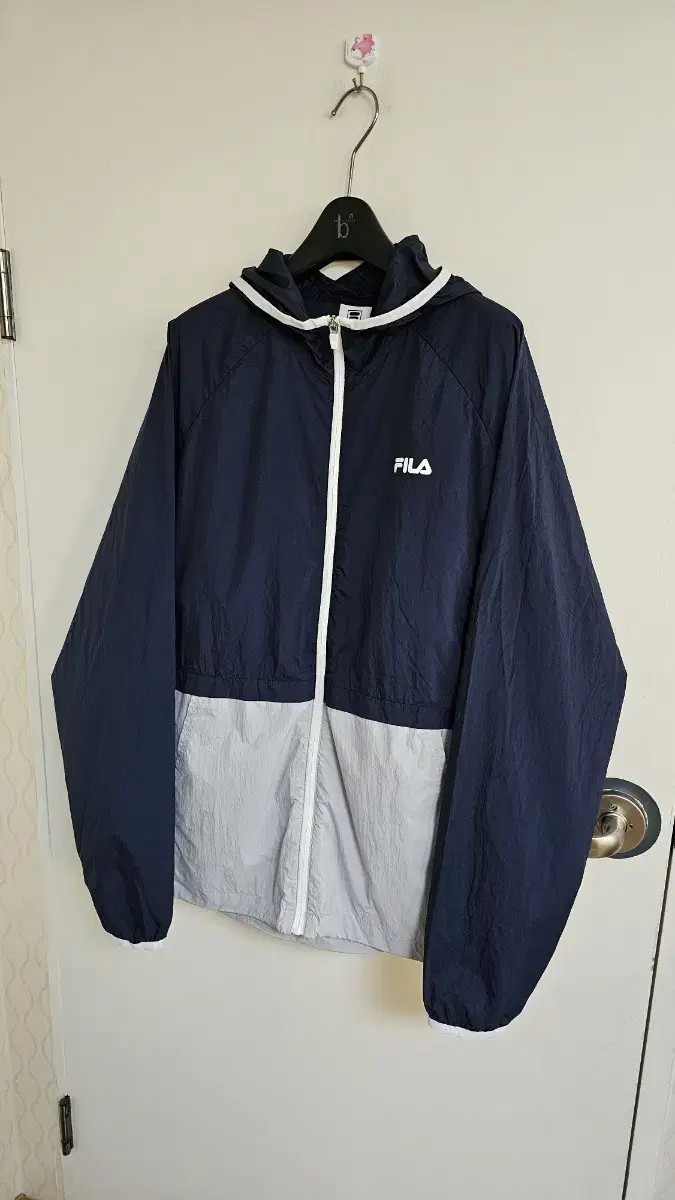 Pilar Lightweight Windbreaker J36