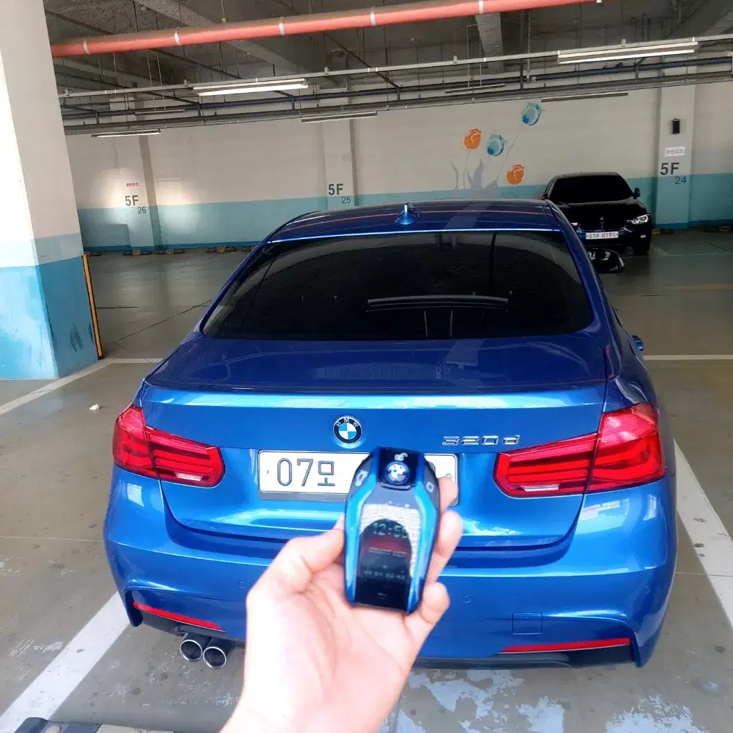 BMW 다양한 TYPE 최신형 LCD 터치 스크린 디지털키 개조 추가제작