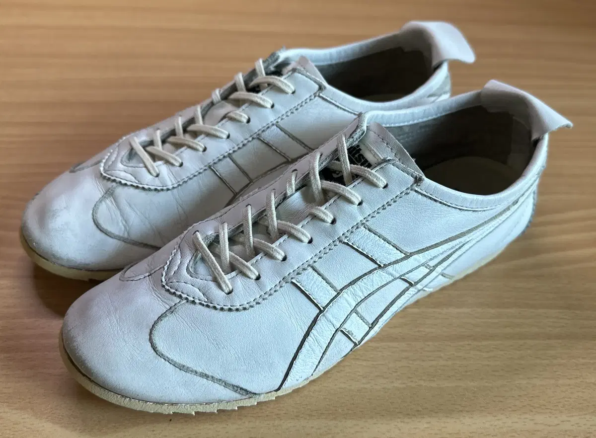 ONITSUKA TIGER LIMBER UD PRESTIGE