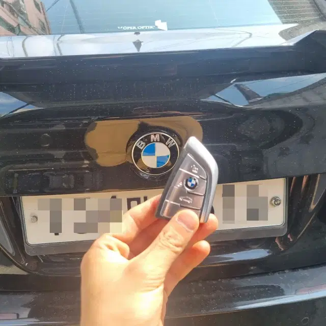 BMW 자동차키 차문잠김 분실키 전국 출장 주/야간 방문 수리 복사 제작