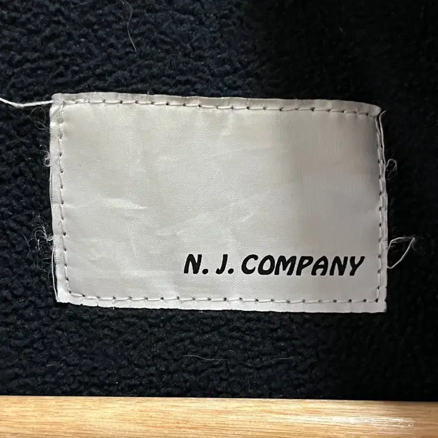 N.J. COMPANY 숏패딩 블랙 L