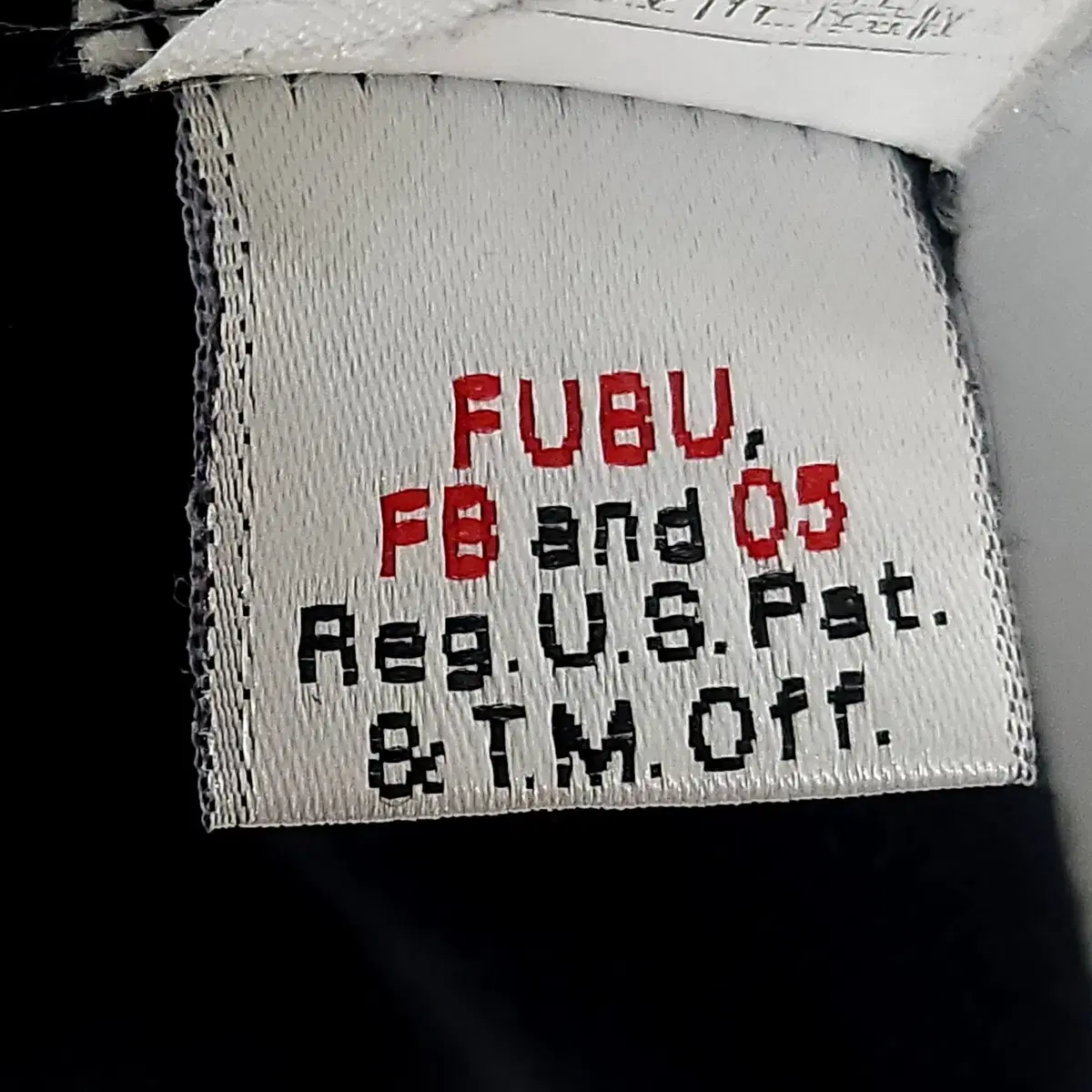 [L] FUBU JEANS 레터링 블랙 반팔티셔츠