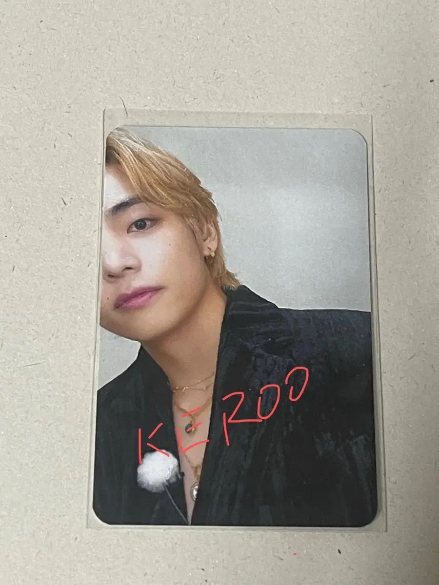 Vuknik Taehyung photocard rayover rayover bts bangtan v