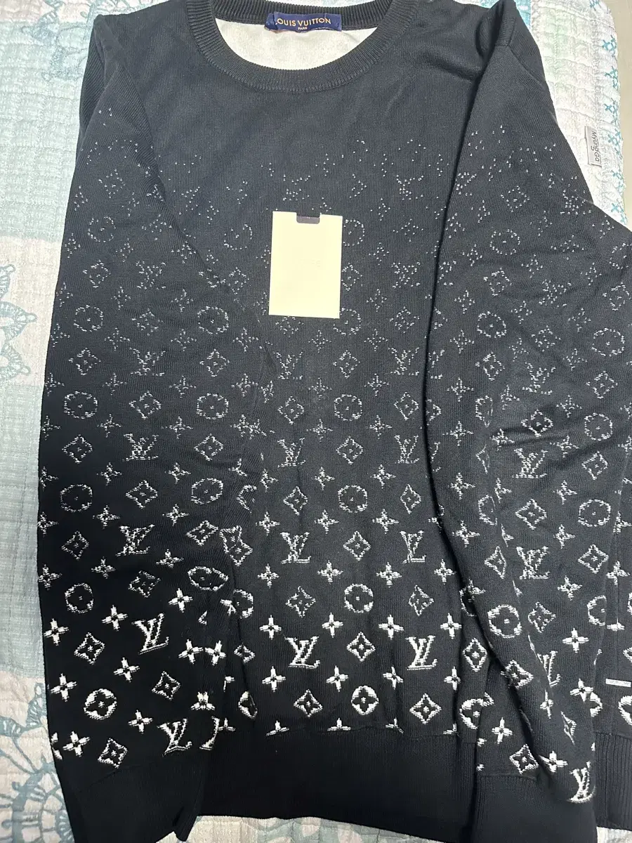 Department Store Original) Louis Vuitton Gradient Knit L