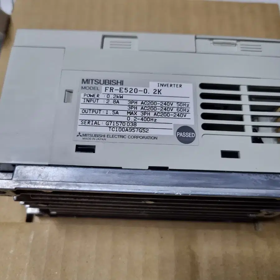 MITSUBISHI FR-E520-0.2K INVERTER