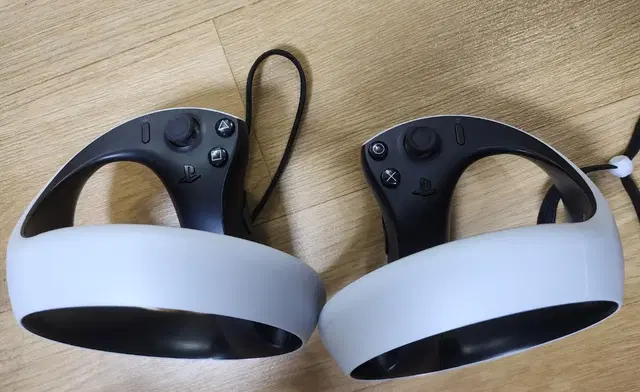 ps vr2 컨트롤러 오른손쪽 팝니다