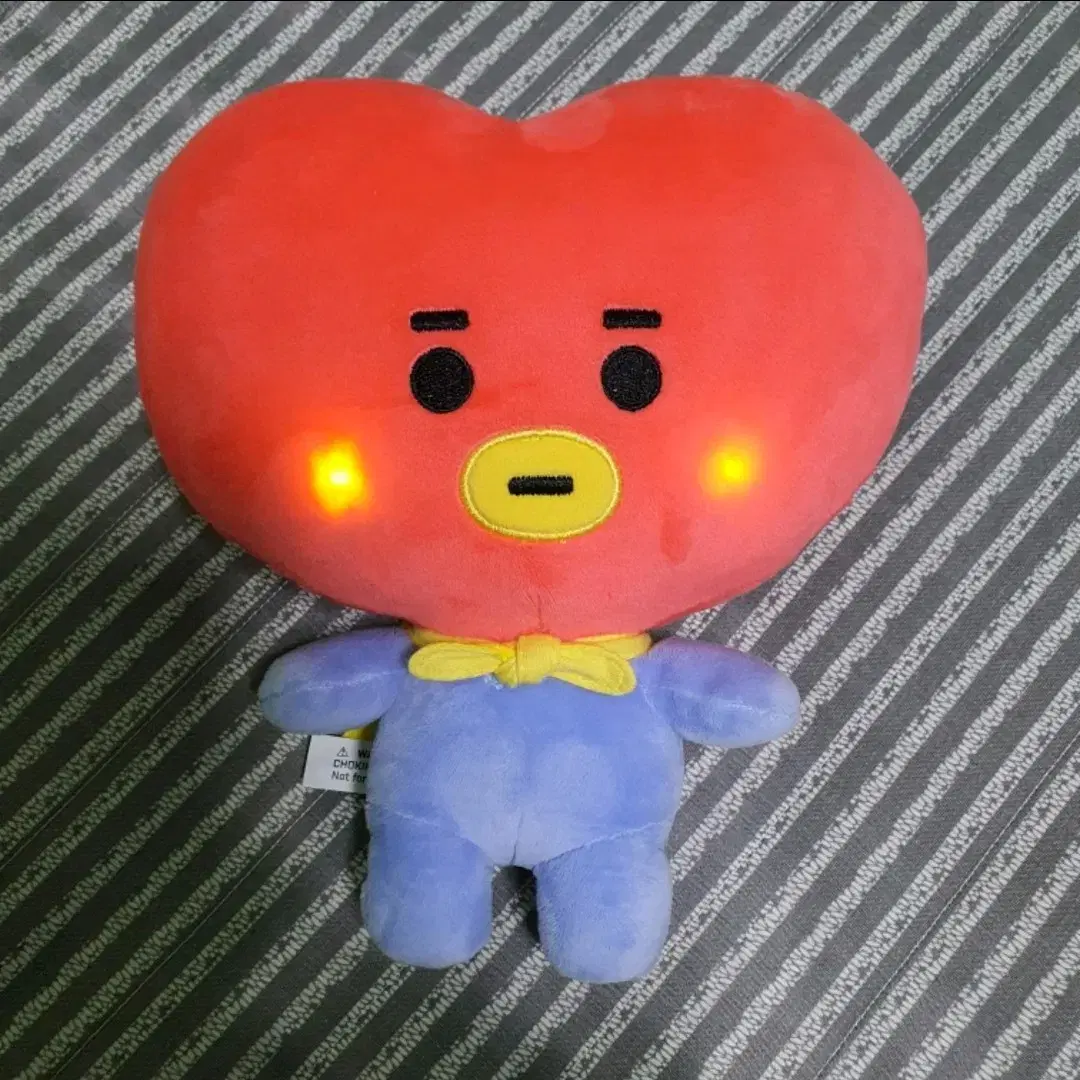 BT21 베이비 라이팅 스탠딩 타타 인형