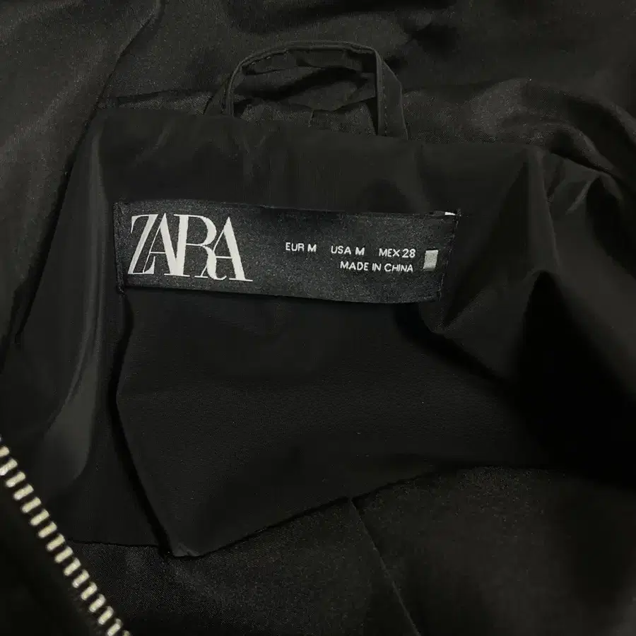 자라 zara 크롭 블랙 나일론 후드집업  집업 ZARA