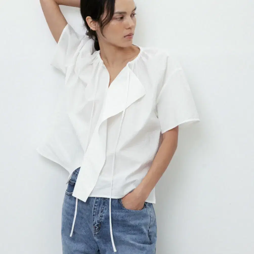 RRACE Shirring Short Sleeve Blouse_White