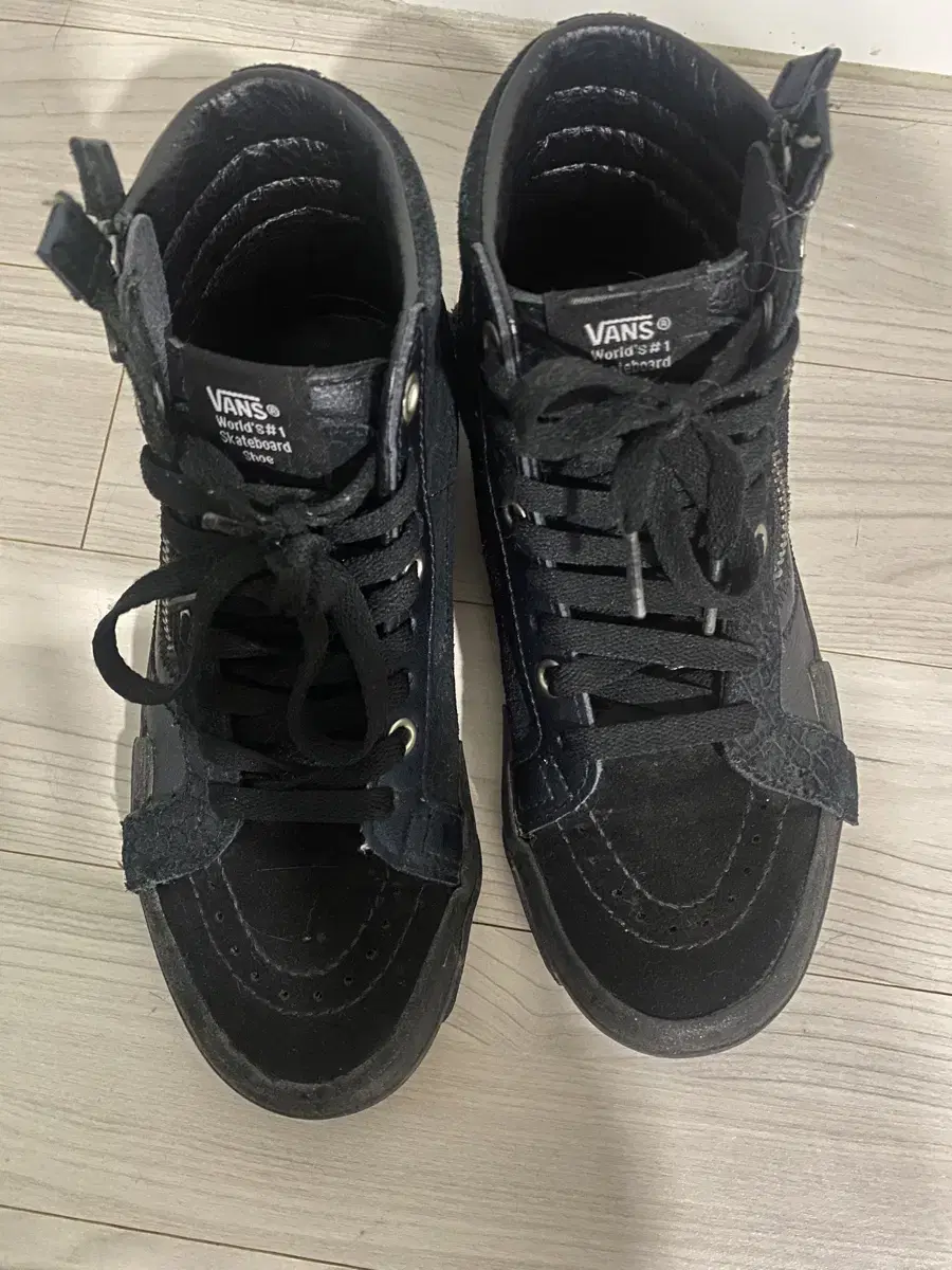 [전남친 사준거 처리] Vans 230 size 많이 신지 못했어요