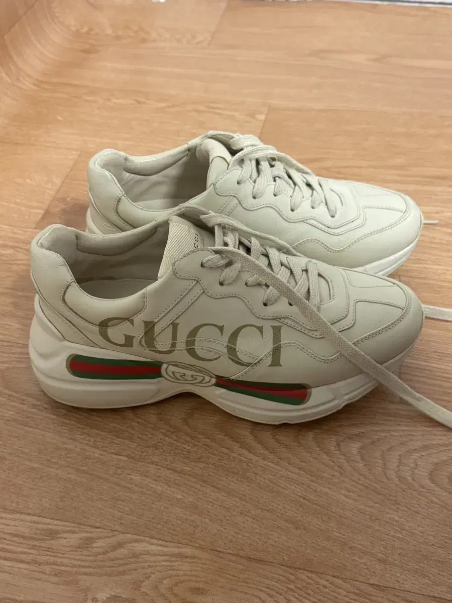 Gucci Rhyton 운동화 신발