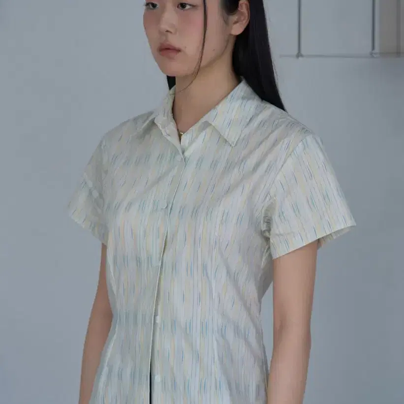 Suhsuh 서서 agnes moon short sleeve shirt