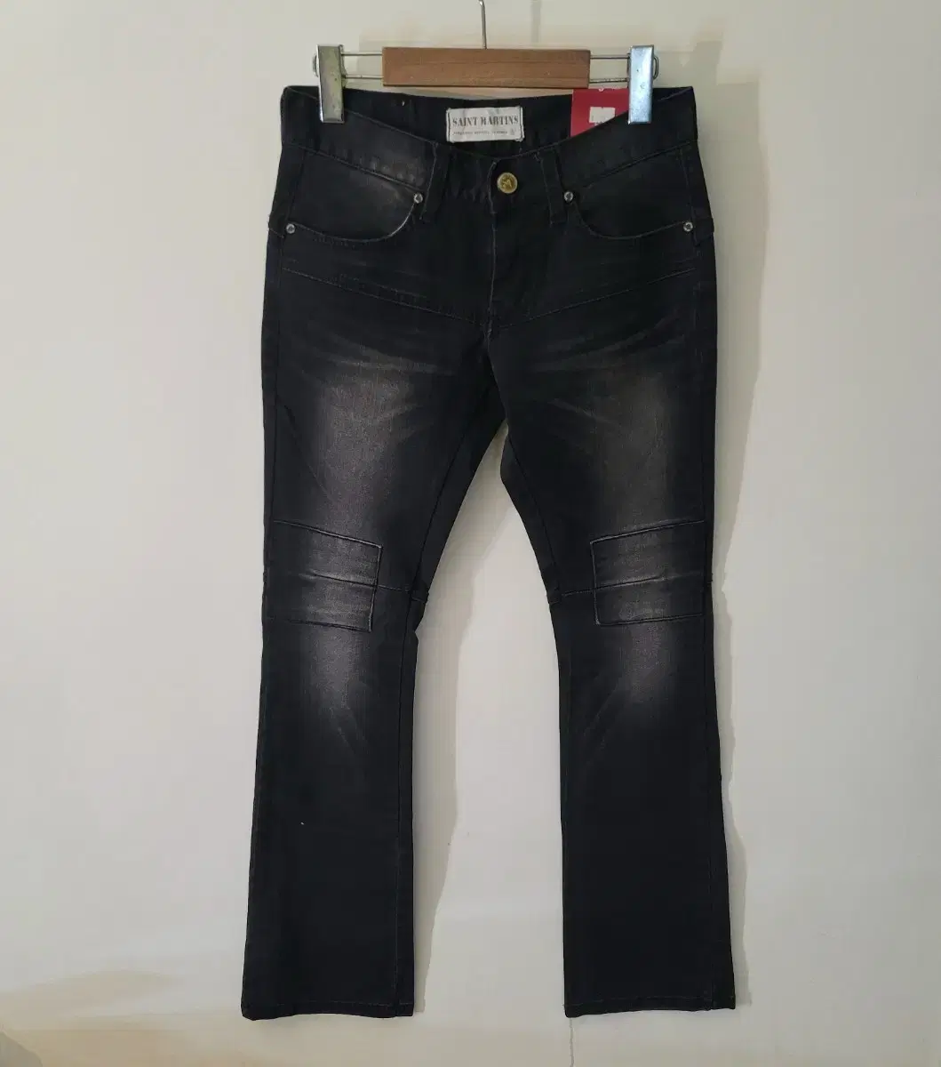 New item)Semi bootcut denim--Size 27~28(men and women)