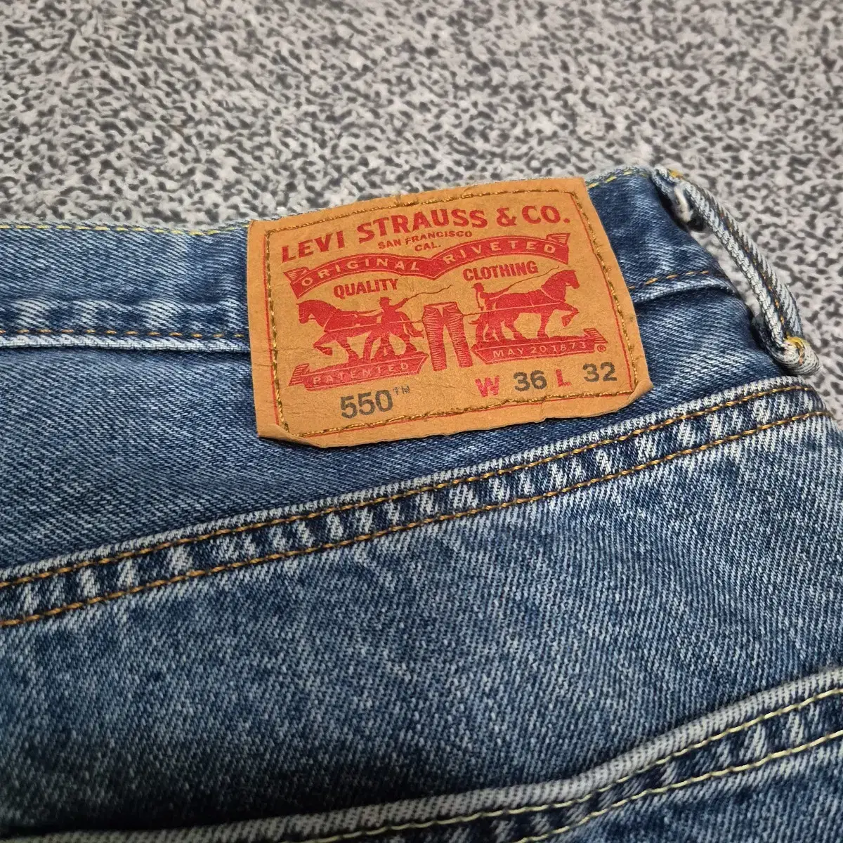 LEVIS 리바이스 550 루즈핏  중청 데님 팬츠