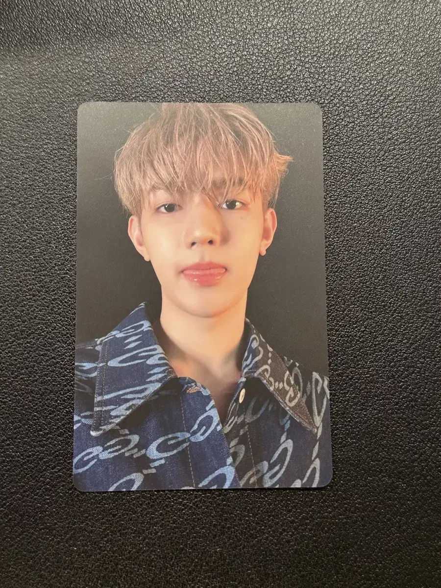 Zerobaseone zhang hao Lofisiel Pictorial Photocard