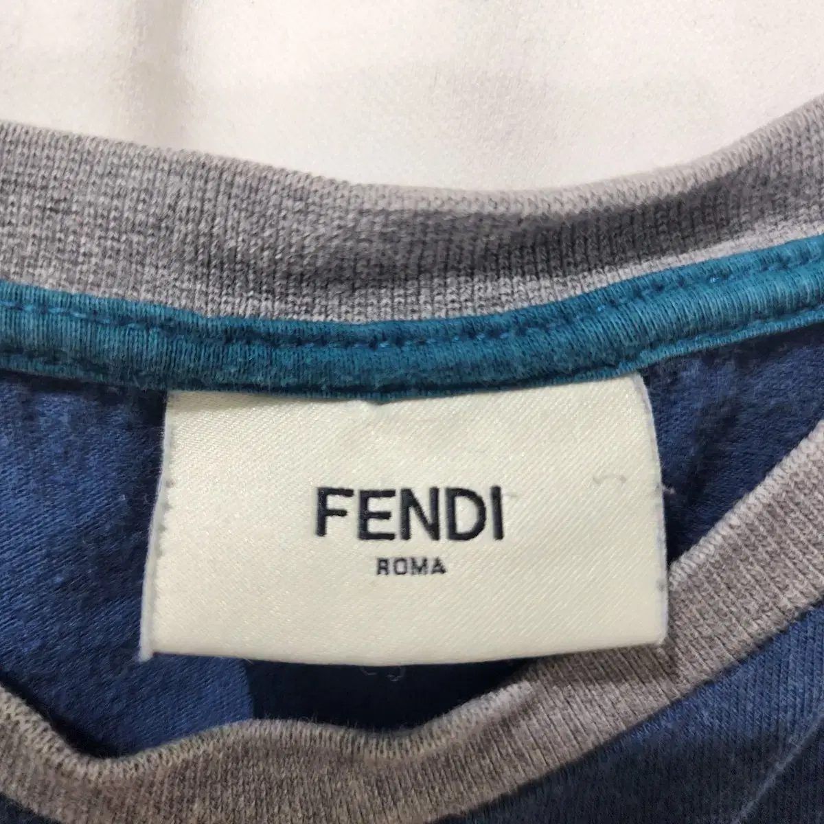 펜디 Fendi 아동 긴팔 티셔츠