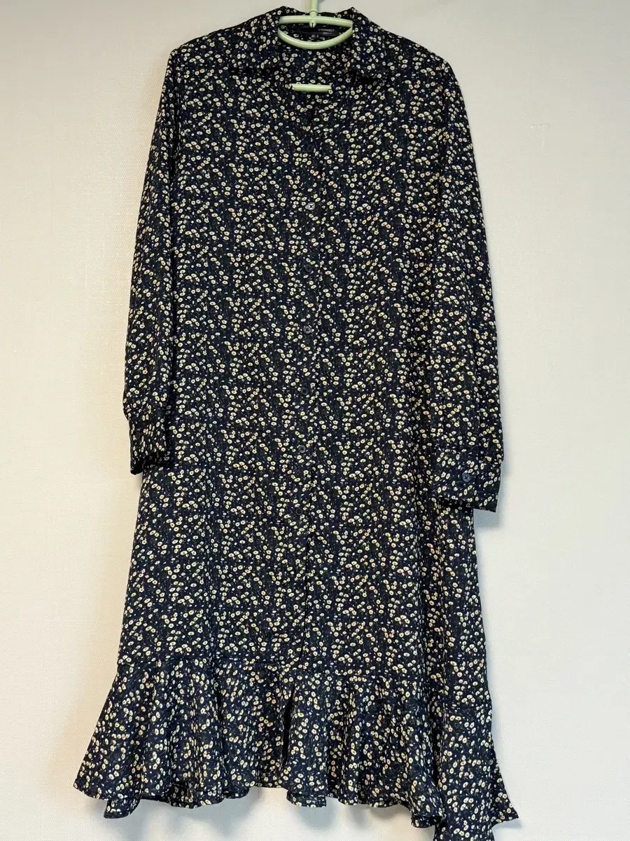 FLOWER-PATTERNED LONG ONEPIECE